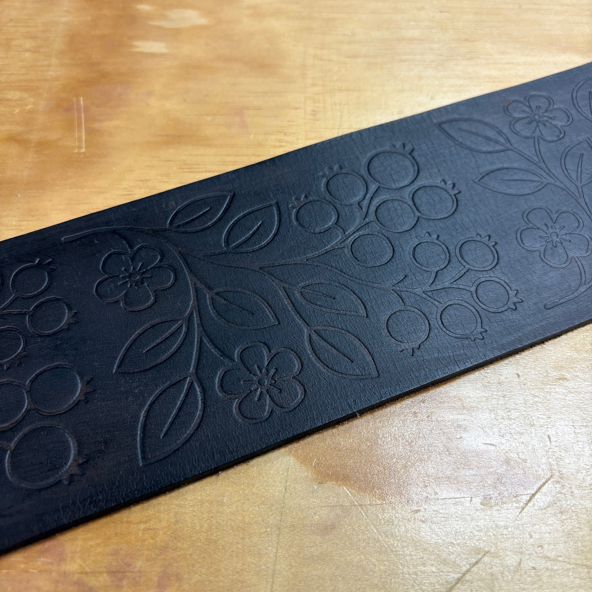 Handmade 44 in Brown Forest Berries Buffalo Belt